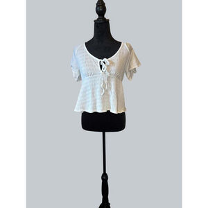 Mi Ami White Short Sleeve Smocked Top with Tie Detail - XL